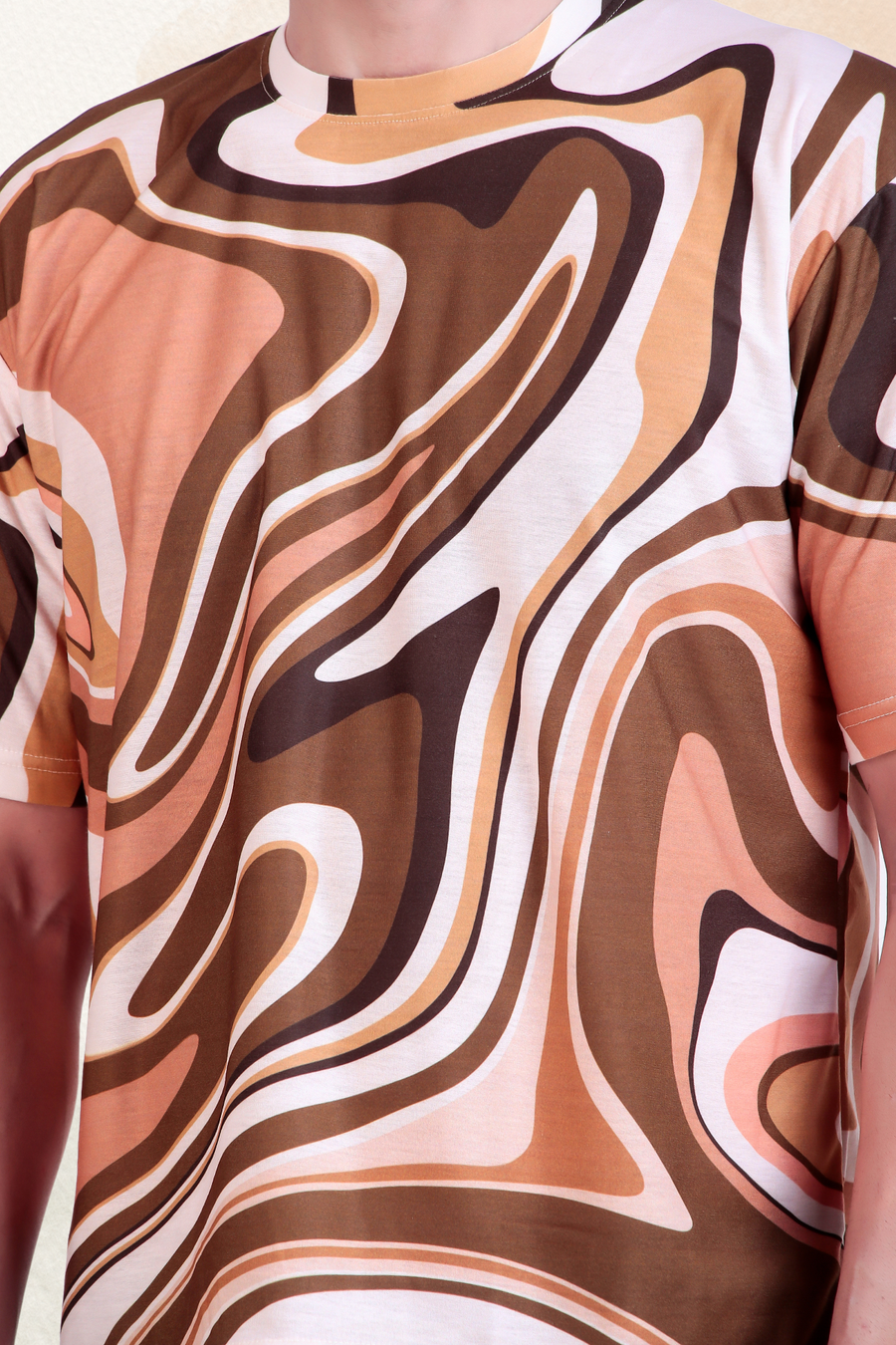 GROOVY WAVES OVERSIZED TSHIRT