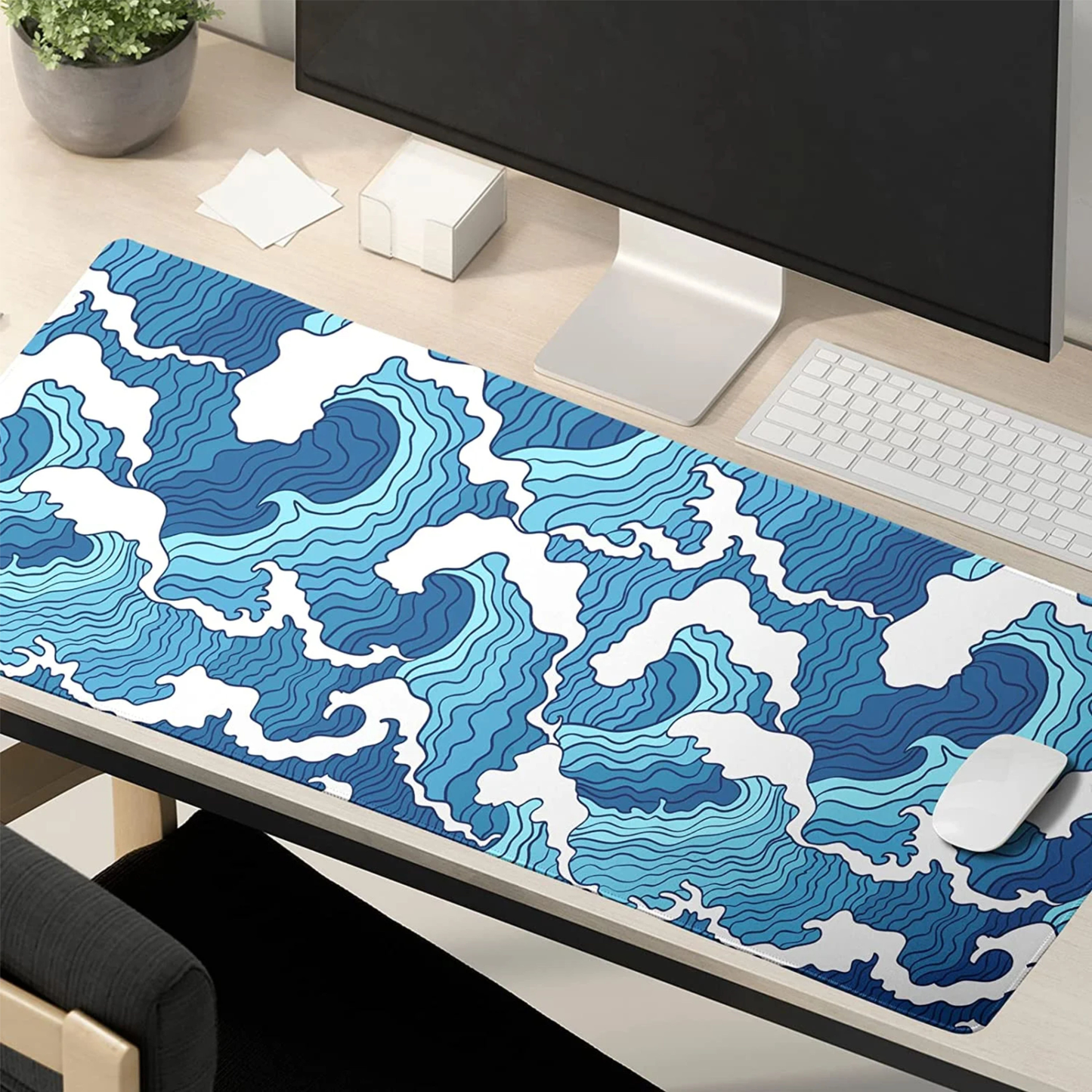Japanese Blue and White Wave Mousepad outfitque